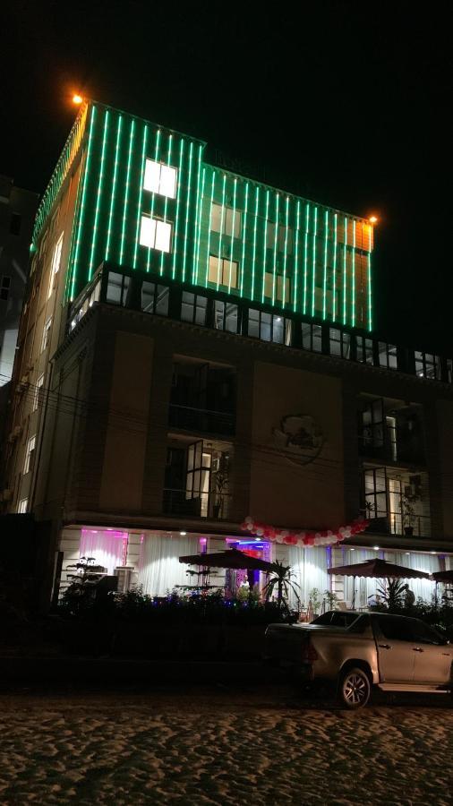 Roseau Hotel And Spa Gondar Exterior foto