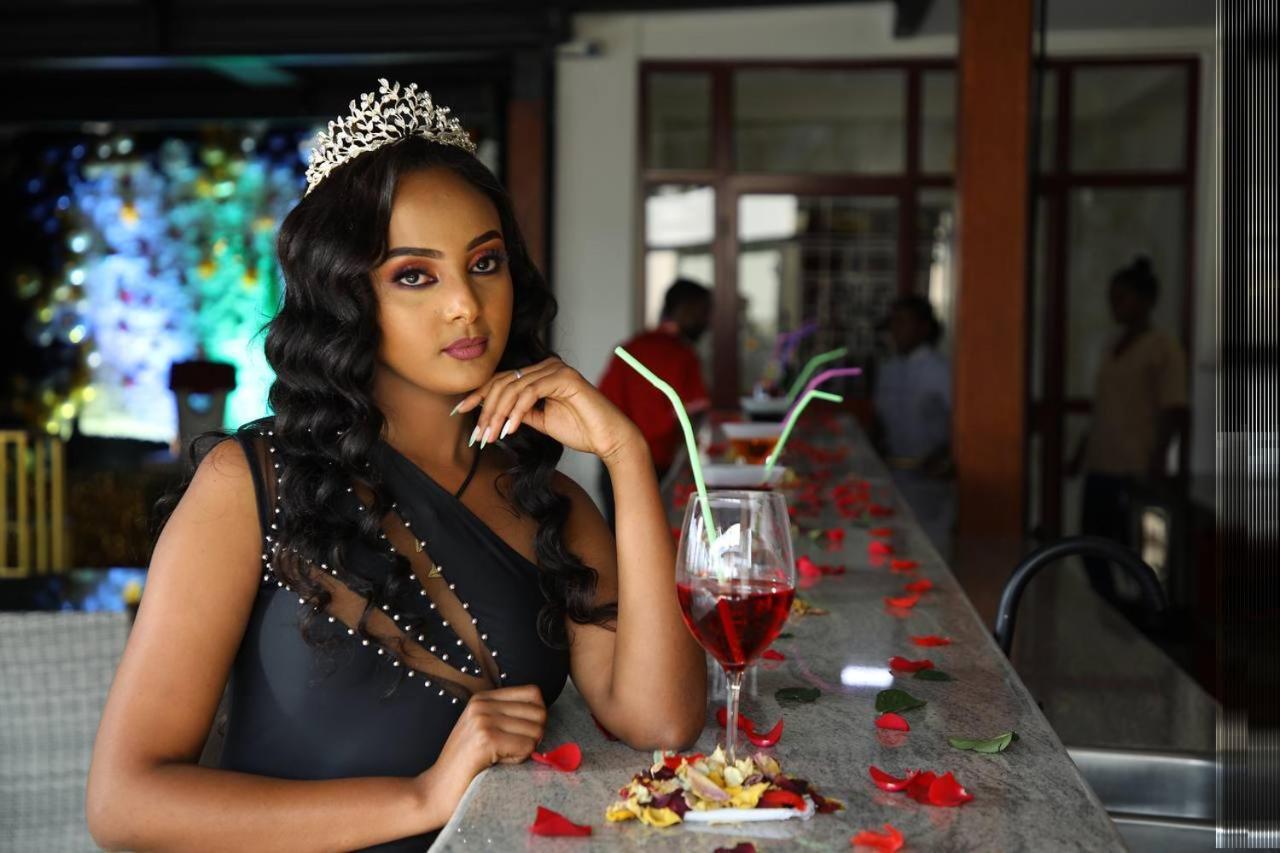 Roseau Hotel And Spa Gondar Exterior foto